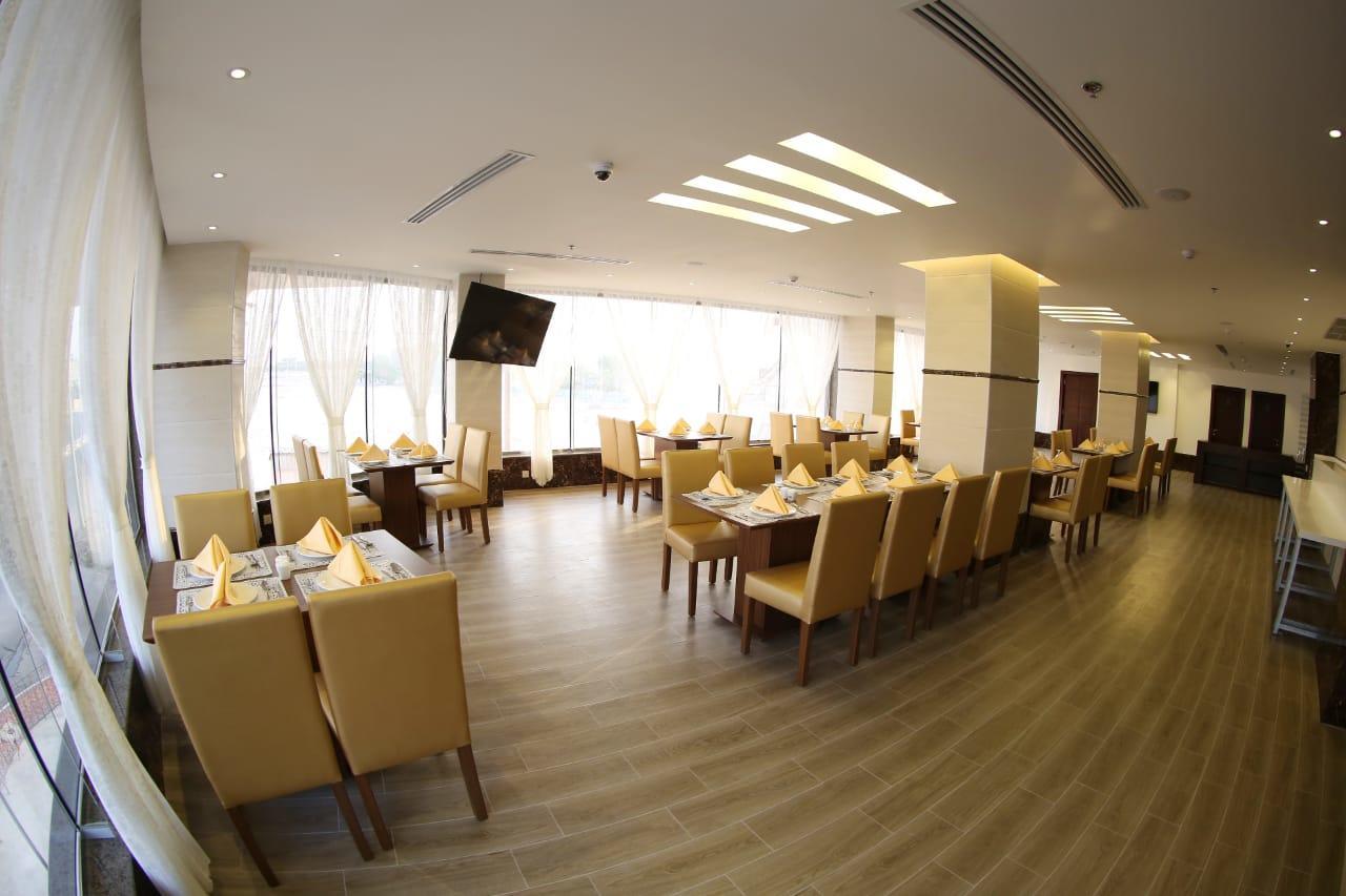 Sas Al Olaya Hotel Suites อัลโคห์บาร์ ภายนอก รูปภาพ