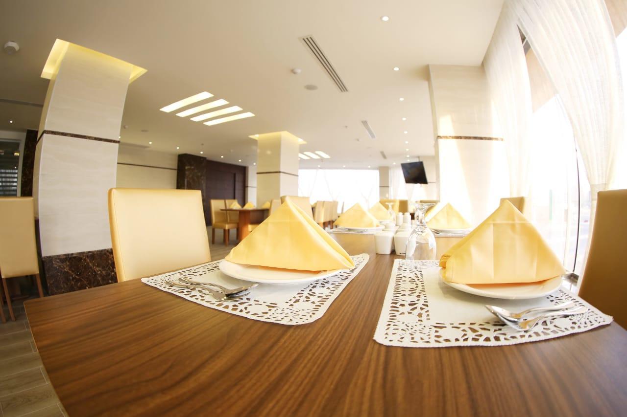 Sas Al Olaya Hotel Suites อัลโคห์บาร์ ภายนอก รูปภาพ