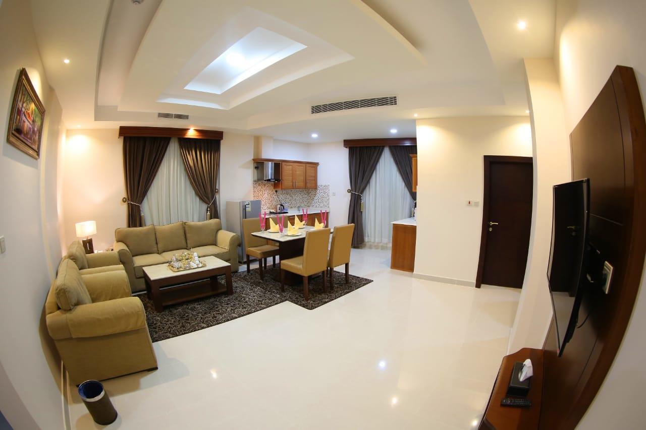 Sas Al Olaya Hotel Suites อัลโคห์บาร์ ภายนอก รูปภาพ