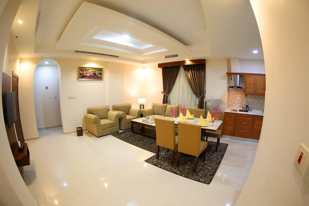 Sas Al Olaya Hotel Suites อัลโคห์บาร์ ภายนอก รูปภาพ