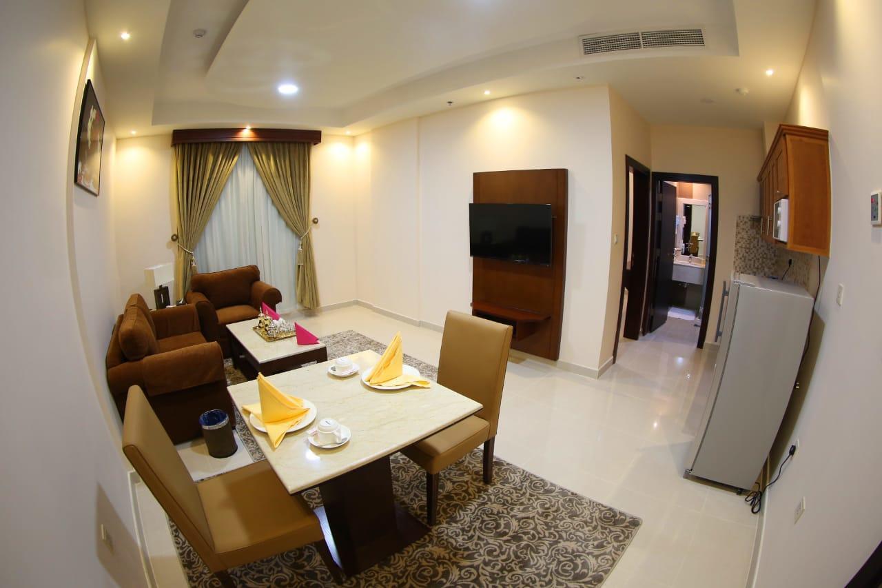 Sas Al Olaya Hotel Suites อัลโคห์บาร์ ภายนอก รูปภาพ