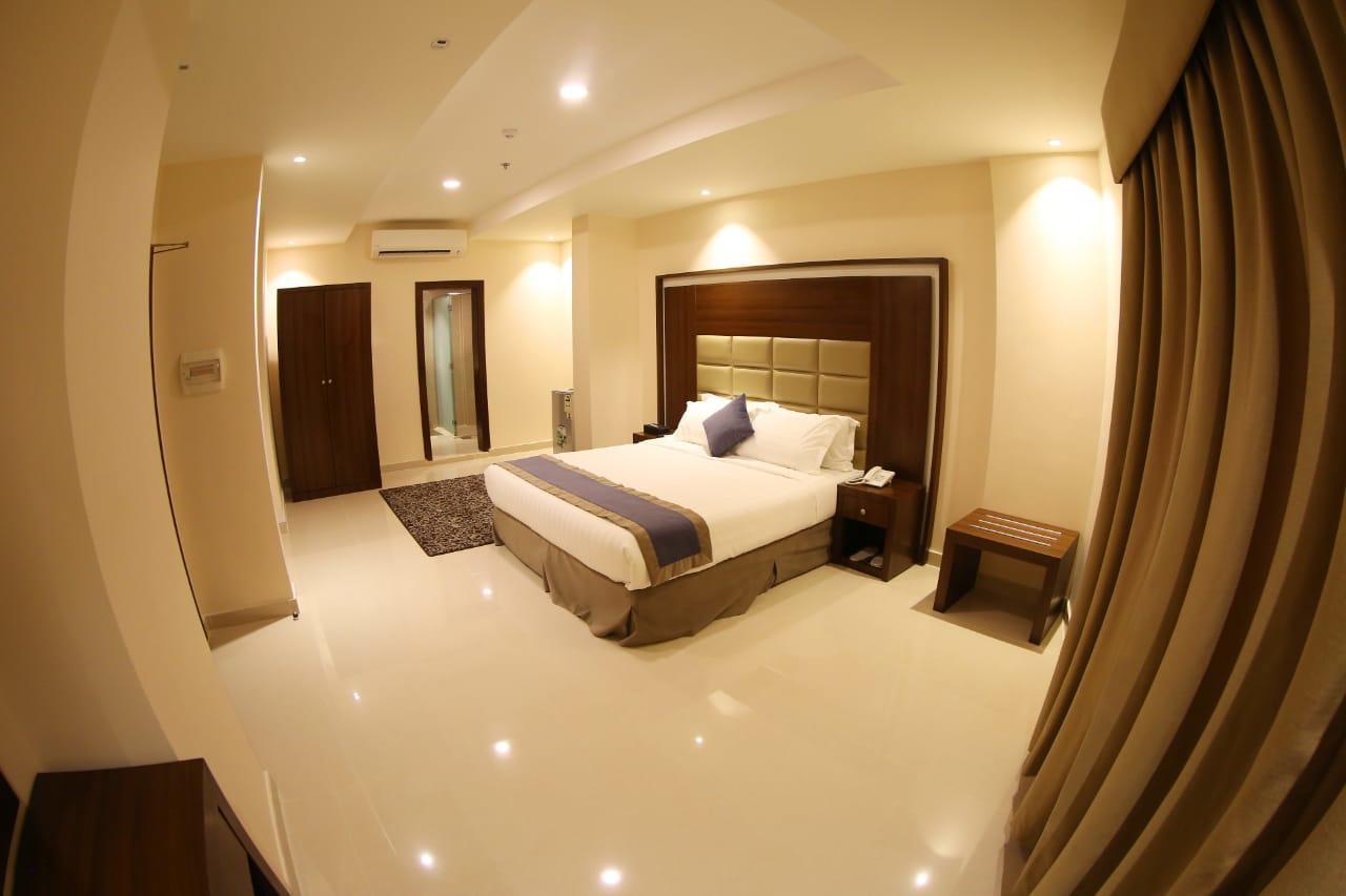 Sas Al Olaya Hotel Suites อัลโคห์บาร์ ภายนอก รูปภาพ